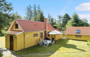 3 Bedroom Lovely Home In Hals, Hals